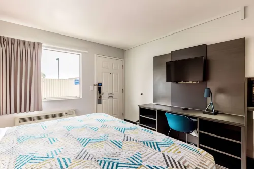 Motel 6 Carlsbad, CA - Near Legoland Rooms Photos