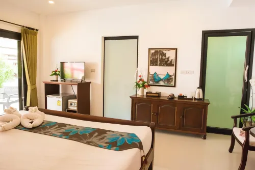 The Florist Resort Rooms Photos