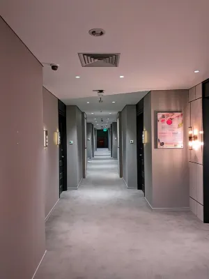 Hotel Dafam Semarang Öffentliche Flächen Photos