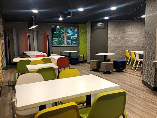 ibis budget Lyon Caluire Cité Internationale Restauration Photos
