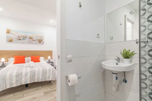 Loop Las Ventas Rooms Photos
