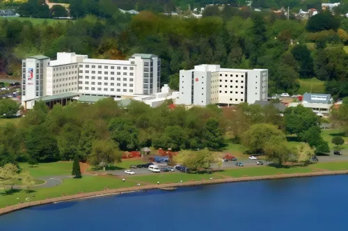 Novotel Rotorua Lakeside Featured Photos