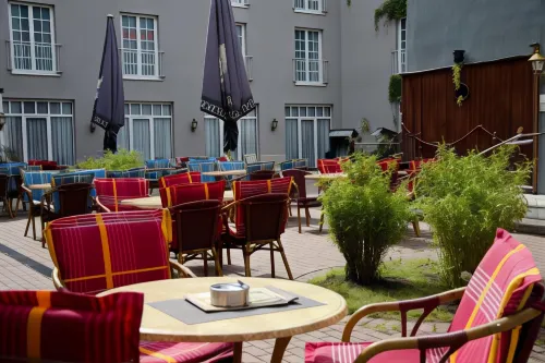 Mercure Hotel Plaza Magdeburg Restauration Photos
