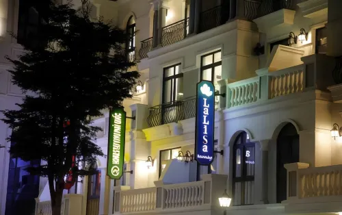 Lalisa Hotel Экстерьер Photos