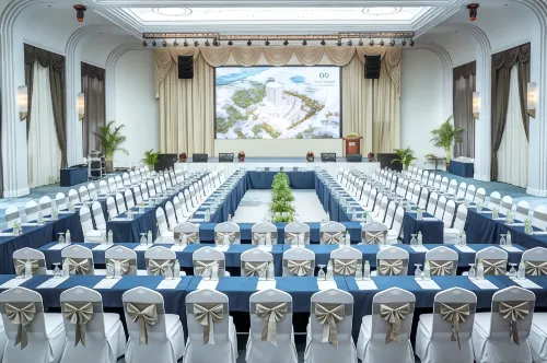 Nam Cuong Nam Dinh Hotel Business Photos
