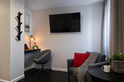 Ascot Budget Inn & Residences Rooms Photos