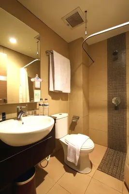 Dafam Hotel Cilacap Zimmer Photos