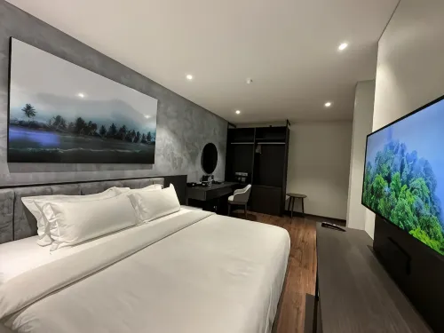 All in Hotel Photos