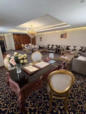 Al Rahden Hotel Area Publik Photos