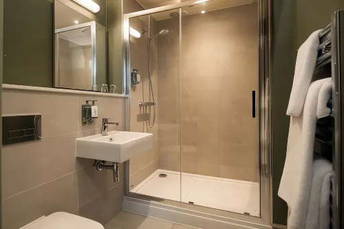 Lakehouse at the Waterhead Inn Rooms Photos