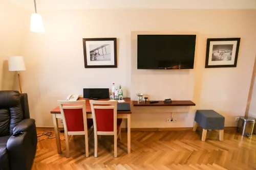 EA Hotel Julis Huoneet Photos