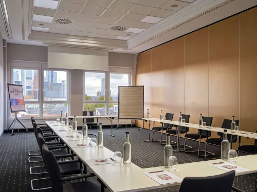 Flemings Hotel Frankfurt Main-Riverside Business Facilities Photos