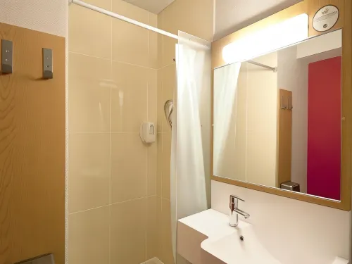 B&B Hotel Grenoble Centre Alpexpo Chambres Photos