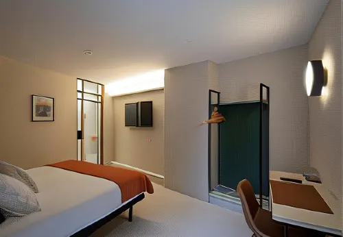 Mythic Valencia Kamar Photos