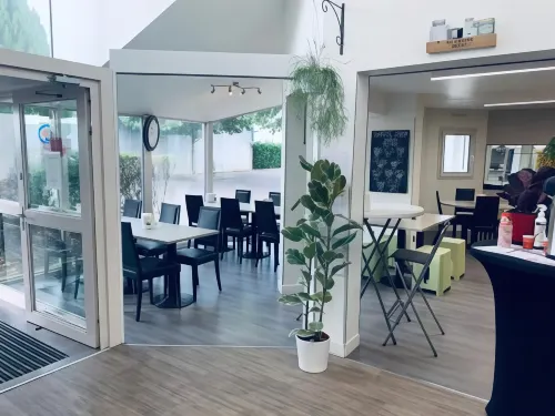 Hotel Inn Design Dijon Sud Ristorazione Photos