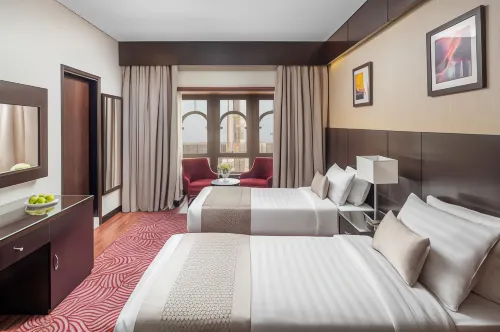 Taiba Front Hotel Kamar Photos