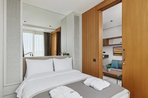 Bayview Hills Luxury Residences Featured Photos