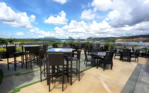 Eska Hotel Restauration Photos