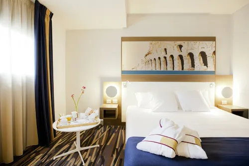 Hotel Mercure Roma Centro Colosseo Photos