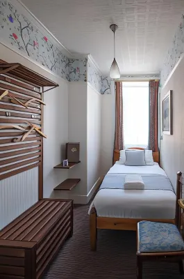 St Athans Hotel Rooms Photos