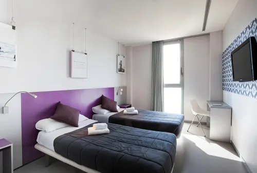 Twentytu Hostel Barcelona Photos