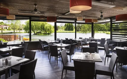 Tamar Valley Resort Grindelwald Dining Photos