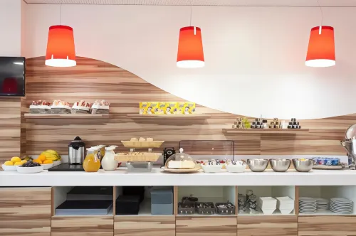 Nemea Appart Hotel Concorde Toulouse Gare Matabiau Dining Photos