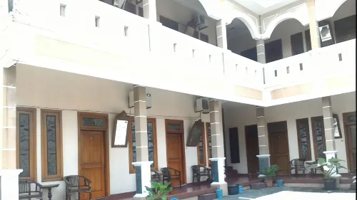 Hotel Laweyan Solo Общественные зоны Photos