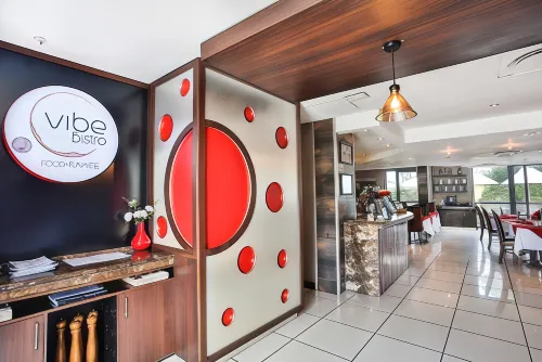 Holiday Inn Express Sandton - Woodmead Restauration Photos