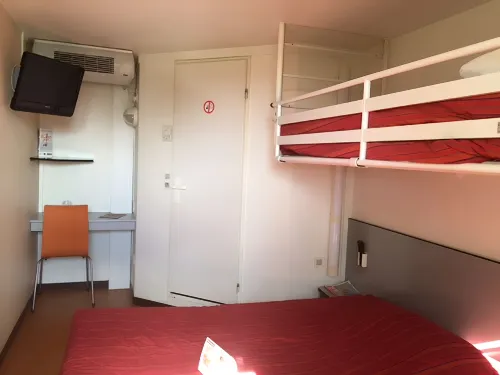 Premiere Classe Niort Est - la CRÈCHE Zimmer Photos