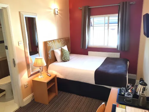 Antoinette Hotel Wimbledon Zimmer Photos