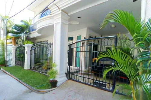 Ge JacMart Homestay Makassar Espaces publics Photos