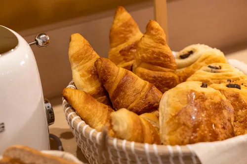 Le Bailli Dining Photos