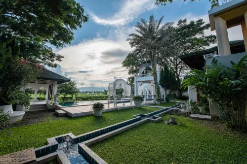 The Cathay Resort & Spa Extérieur Photos