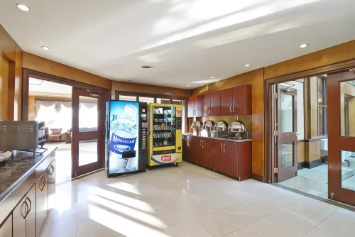 Woodbine Hotel & Suites Ristorazione Photos
