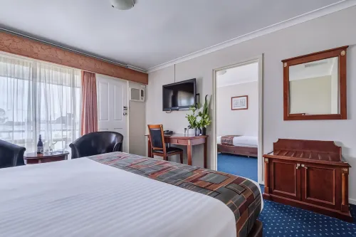 Ibis Styles Albany Photos