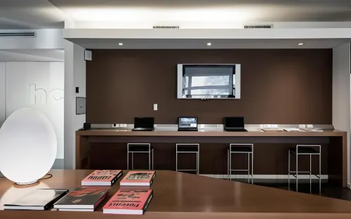 HC3 Hotel Public Areas Photos
