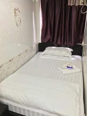 Everest Hostel Block E Photos