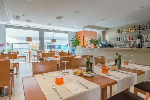 Atenea Park Suites & Apartments Restauration Photos