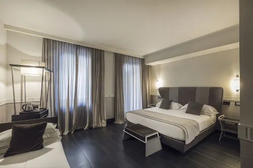 Unica Suites Rome Photos