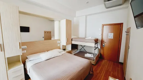 Hotel Butterfly Wellness & Spa Kamar Photos