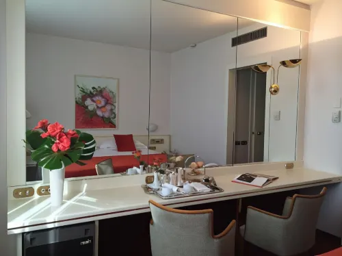 Starhotels Cristallo Palace Rooms Photos