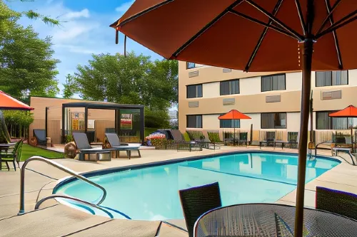Oxford Suites Redding Leisure & Recreation Photos