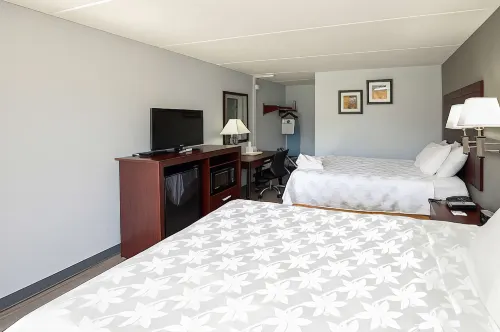 Americas Best Value Inn Central Valley Zimmer Photos