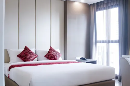 Hope Land Hotel Sukhumvit 8 Kamar Photos