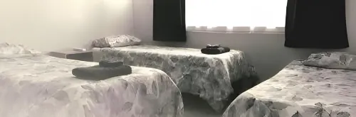 Aaron Court Motel Rooms Photos
