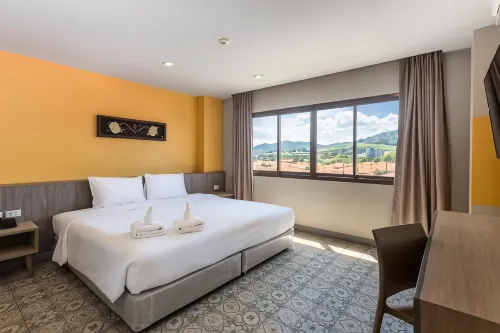 Recenta Suite Phuket Suanluang Camere Photos