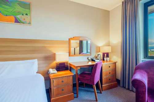 Cedar Court Bradford Hotel Rooms Photos