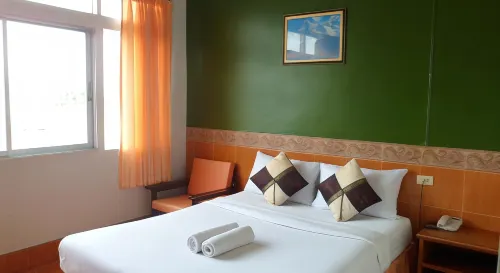 Suriwong Chumphon Hotel Photos
