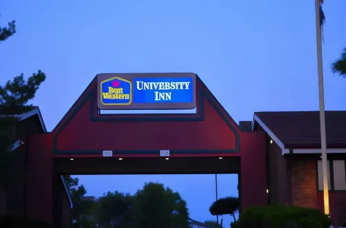 Best Western University Inn Exterior Photos